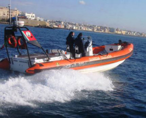 CRONACA_guardia costiera gommone